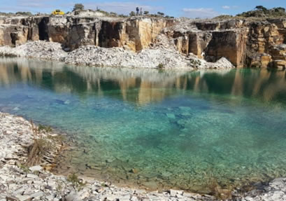 pedreira-lagoa-azul